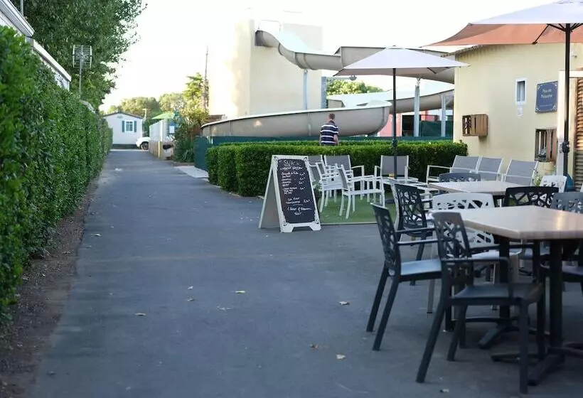 ホテル Camping Les Jardins D Elsa