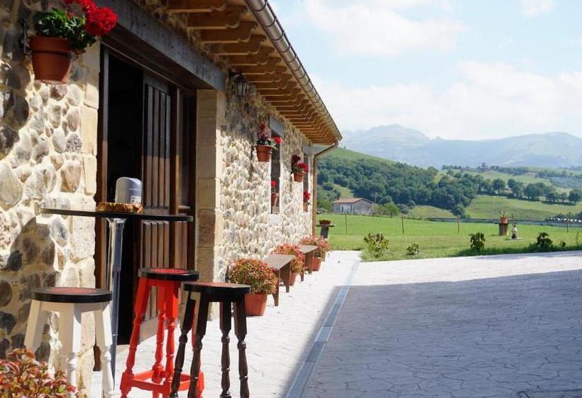 Apartamentos Rurales Sobremazas