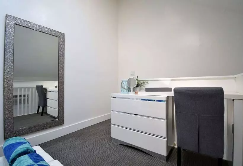 Hobe Lofts By Designedvr