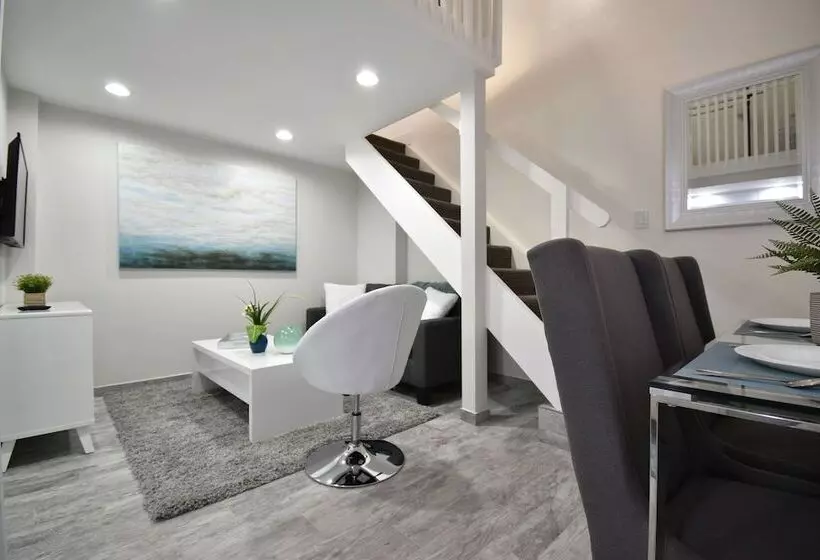 Hobe Lofts By Designedvr