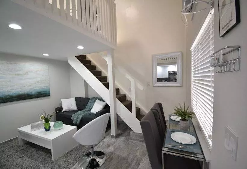 Hobe Lofts By Designedvr