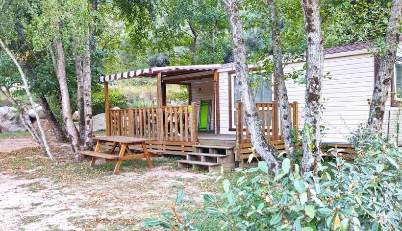 ホテル Funtana A L Ora