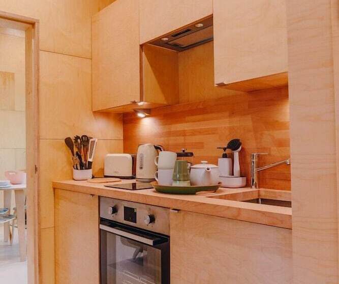 ホテル Trecombe Lakes