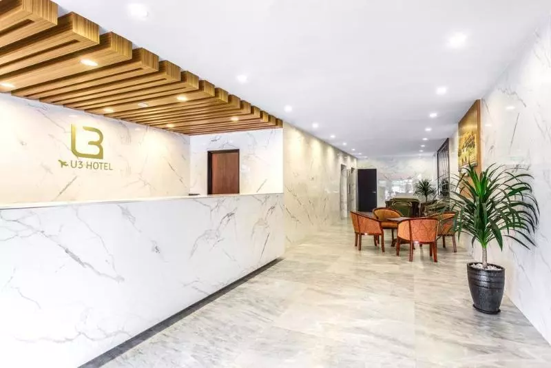ホテル U3
