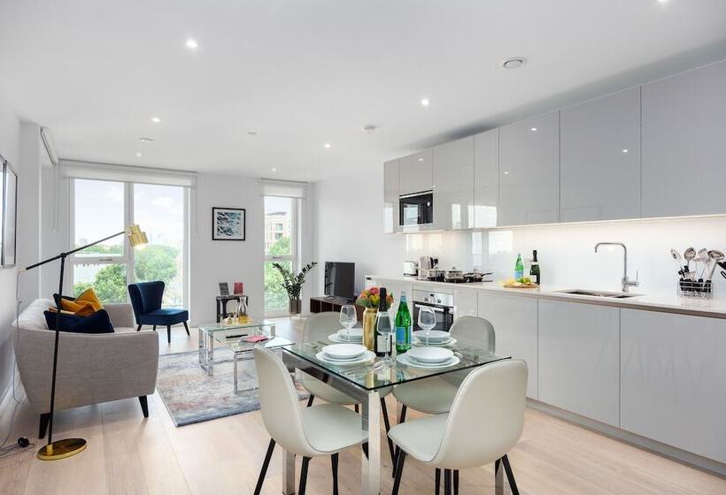 Two Bedroom Serviced Apartment With Balcony In Weymouth Building, Deacon Street