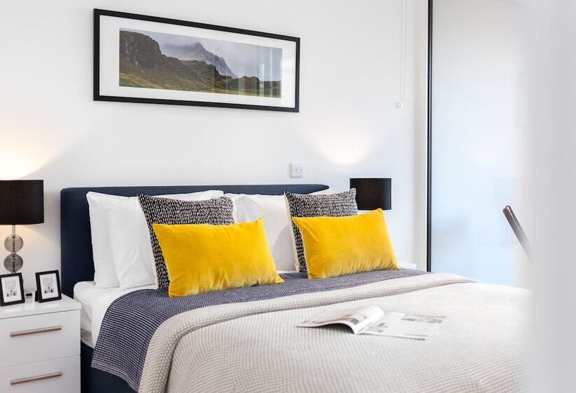 Two Bedroom Serviced Apartment With Balcony In Weymouth Building, Deacon Street