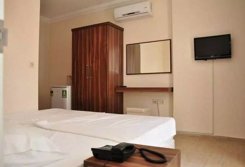 Un Side Aparthotel