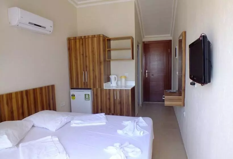 Un Side Aparthotel