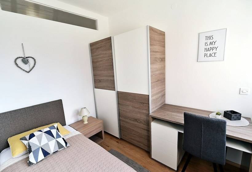 Apartment Fran Green & Blue