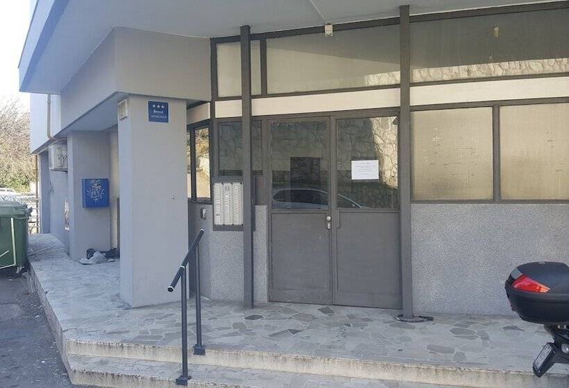 Apartment Fran Green & Blue