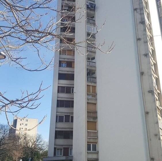 Apartment Fran Green & Blue