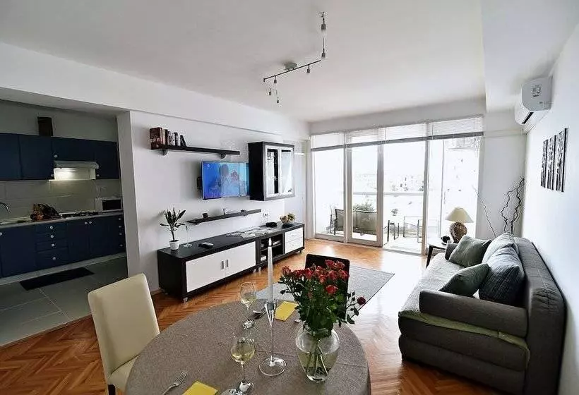 Apartment Fran Green & Blue