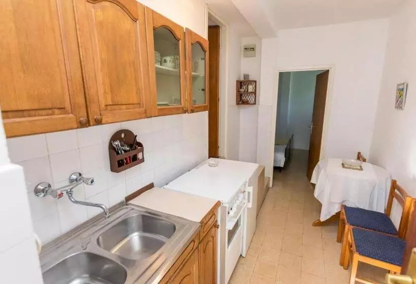 Apartment Primosten Studio