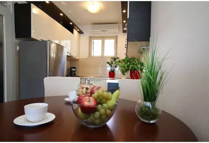 Apartment Slavko