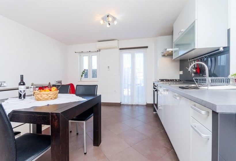 Apartment Stari Dvor