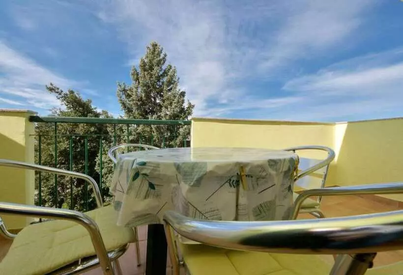 Apartments Davorka