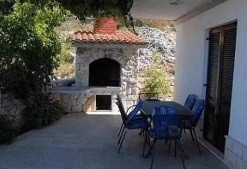 Apartments Ivan