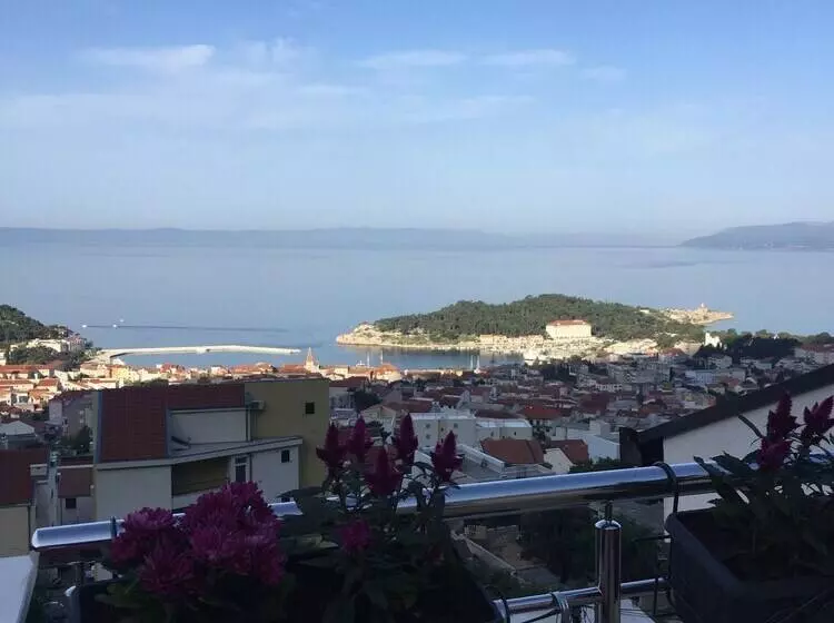 Apartmani Pavlinović