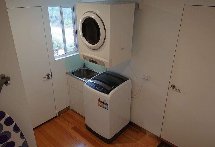 Paradise Escapes   001