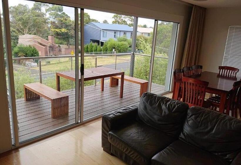 Paradise Escapes   001