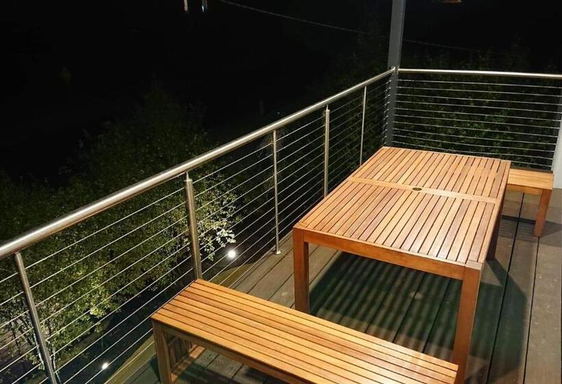 Paradise Escapes   001