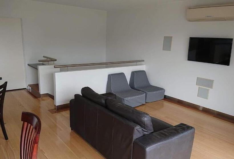 Paradise Escapes   001