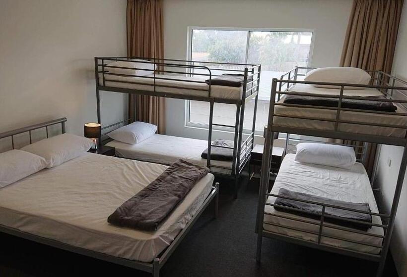 Paradise Escapes   001