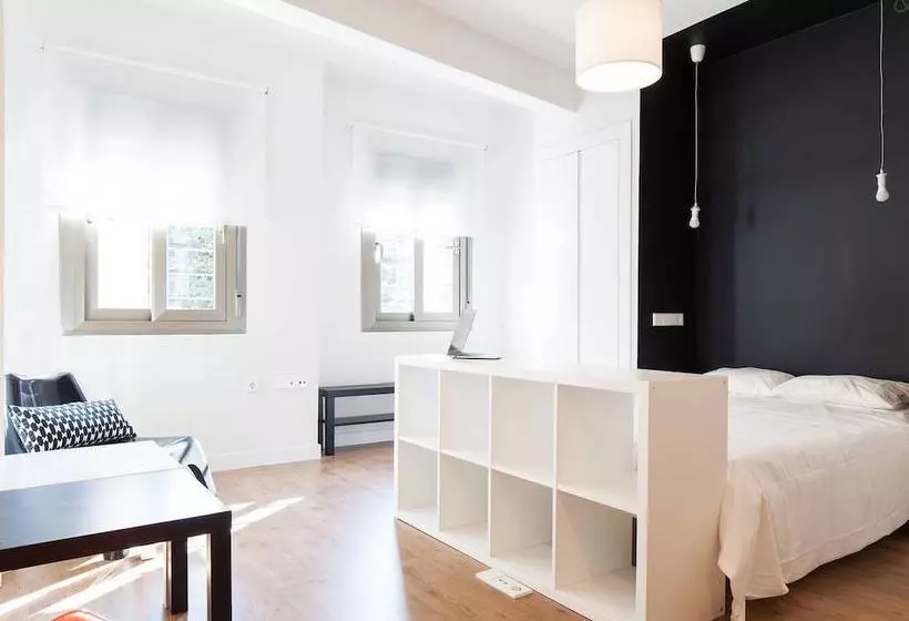 Apartamentos Click