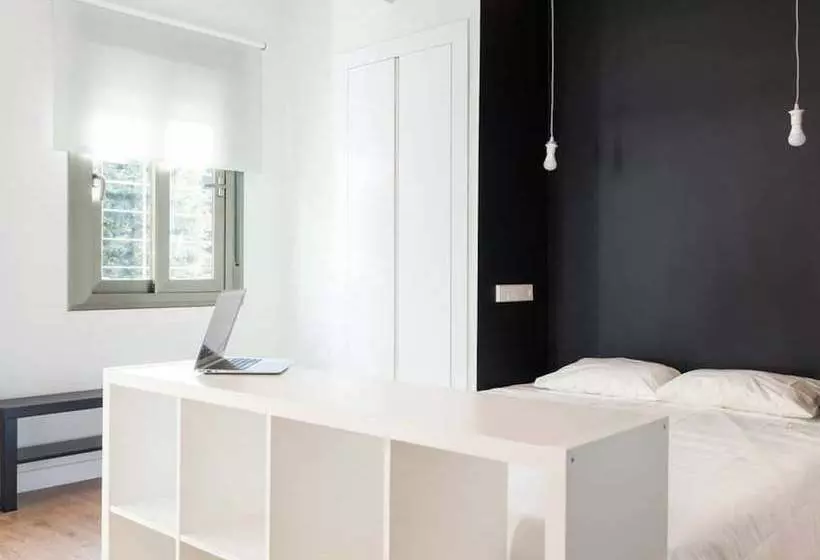 Apartamentos Click