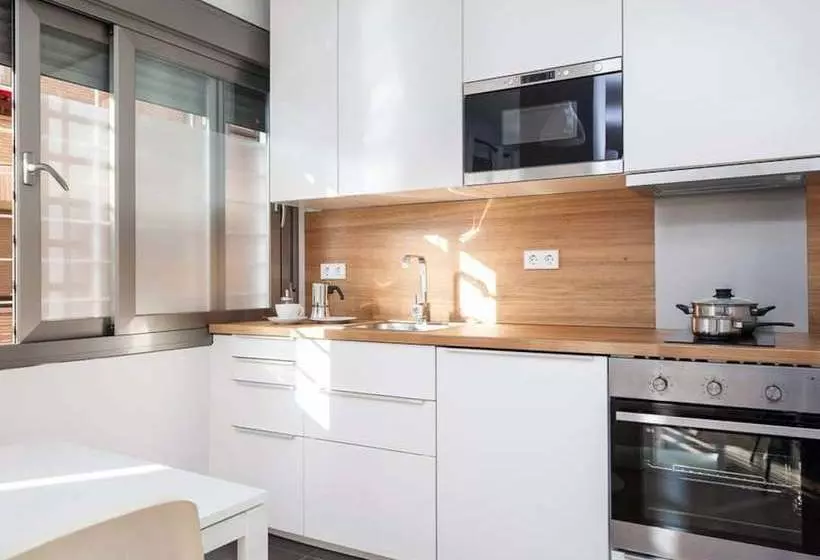 Apartamentos Click