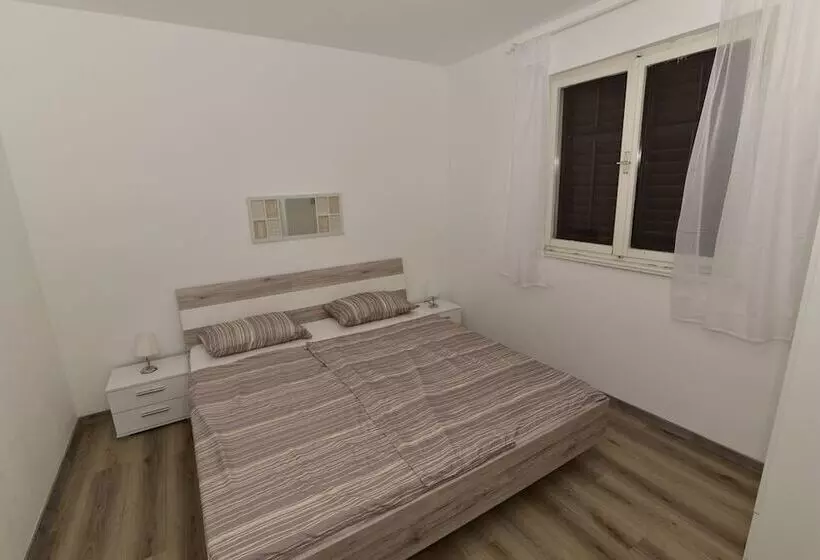 Apartment Hemingway