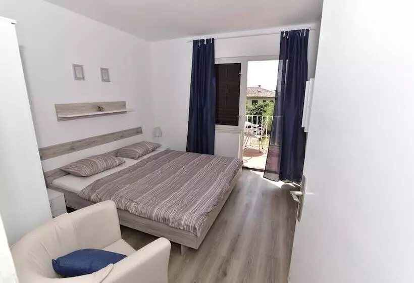Apartment Hemingway