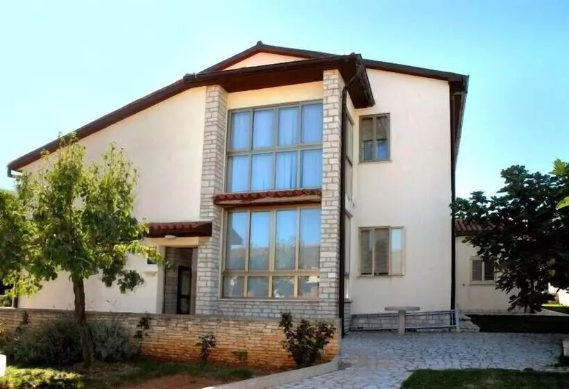 Apartment Valentina