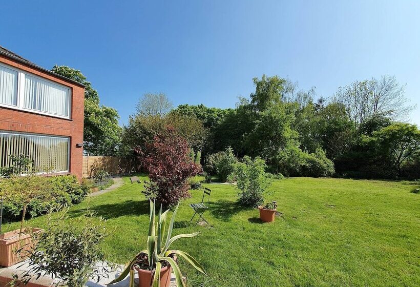 Apartmenthaus An Der Greetsieler Str. 6