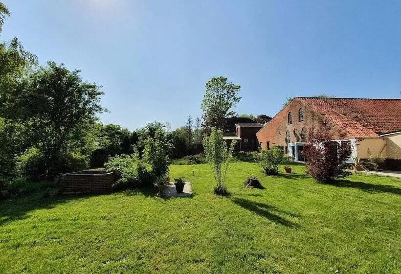 Apartmenthaus An Der Greetsieler Str. 6