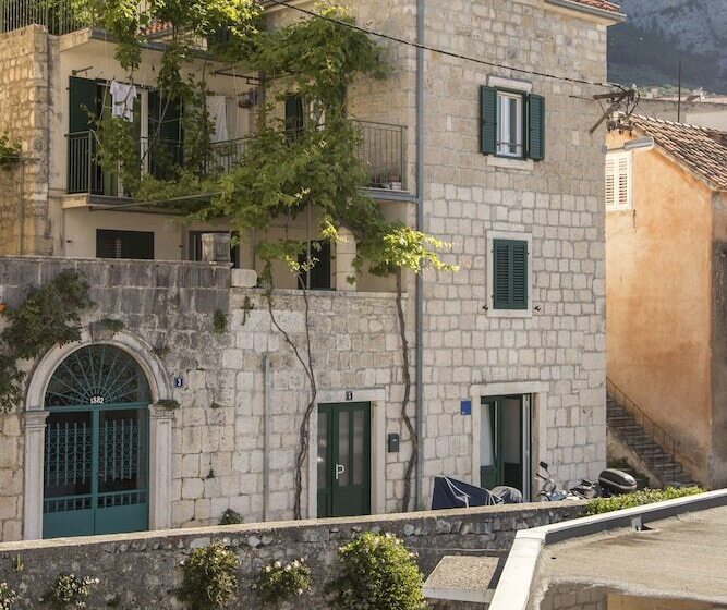 Apartments Luce I Jure