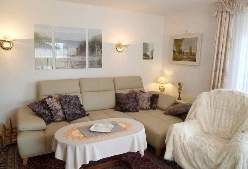 Ferienhaus Dünengras   Strand 300m   Freistehend