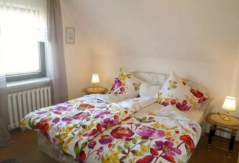 Ferienhaus Dünengras   Strand 300m   Freistehend