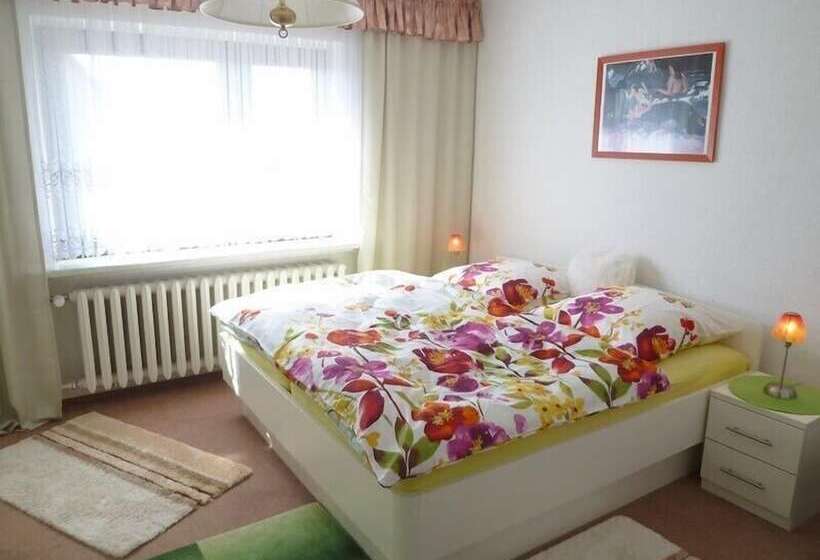 Ferienhaus Dünengras   Strand 300m   Freistehend