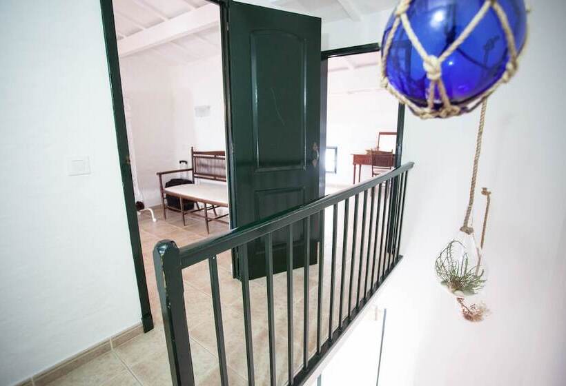 Homenfun Casa En Es Mercadal