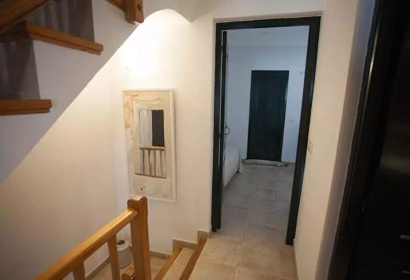 Homenfun Casa En Es Mercadal