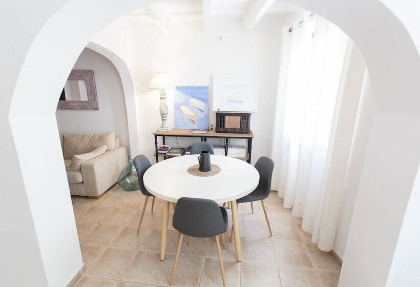 Homenfun Casa En Es Mercadal