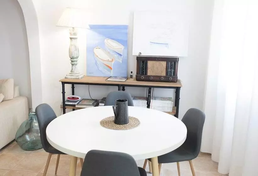 Homenfun Casa En Es Mercadal