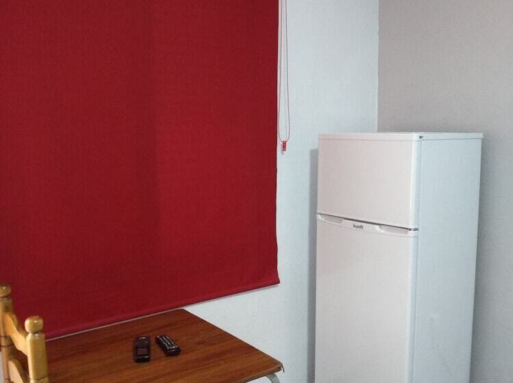 فندق Camping Mérida