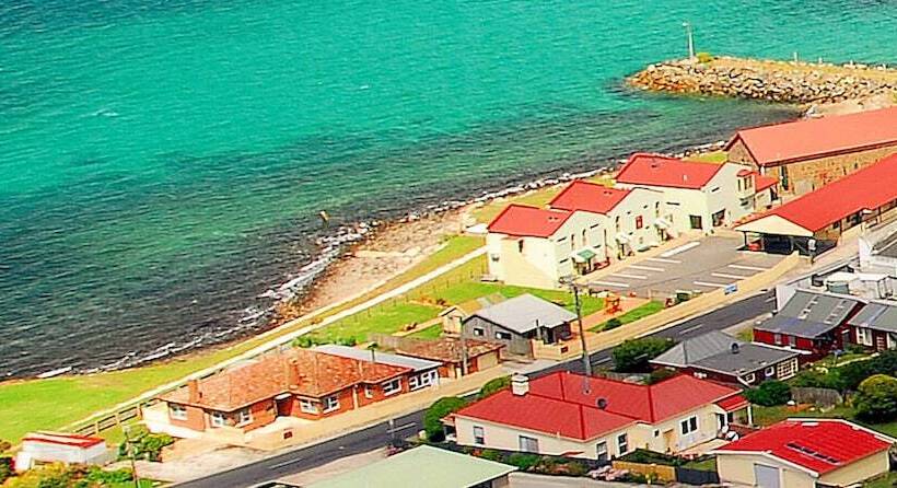 모텔 Stanley Village Waterfront Accommodation