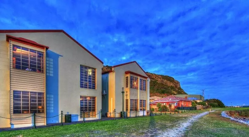 Motelli Stanley Village Waterfront Accommodation