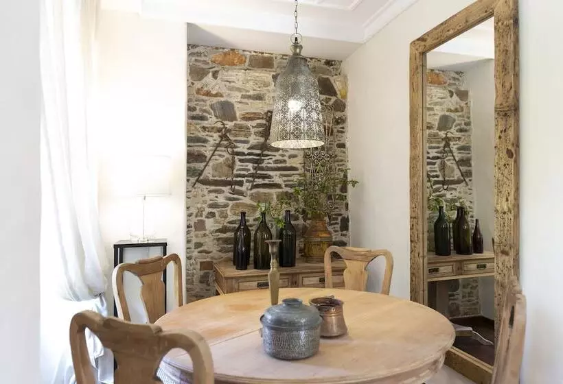 Villa Of The Old Olive Oil Factory