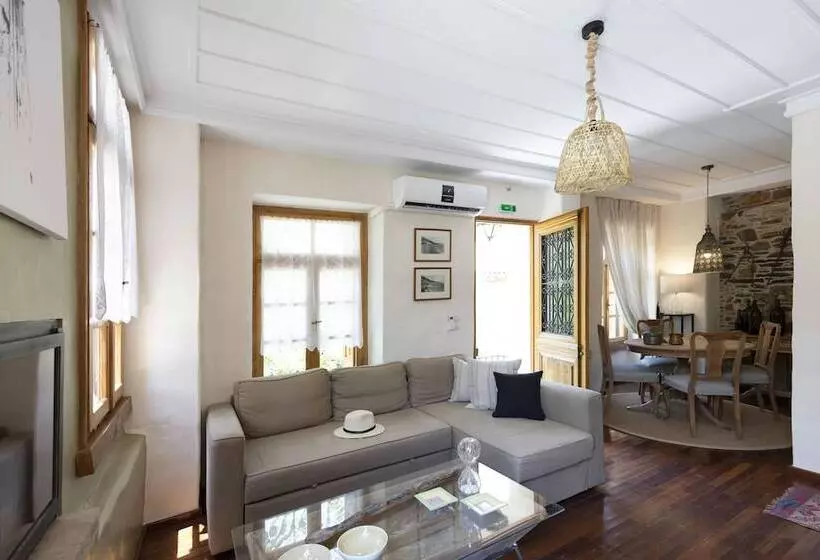 Villa Of The Old Olive Oil Factory