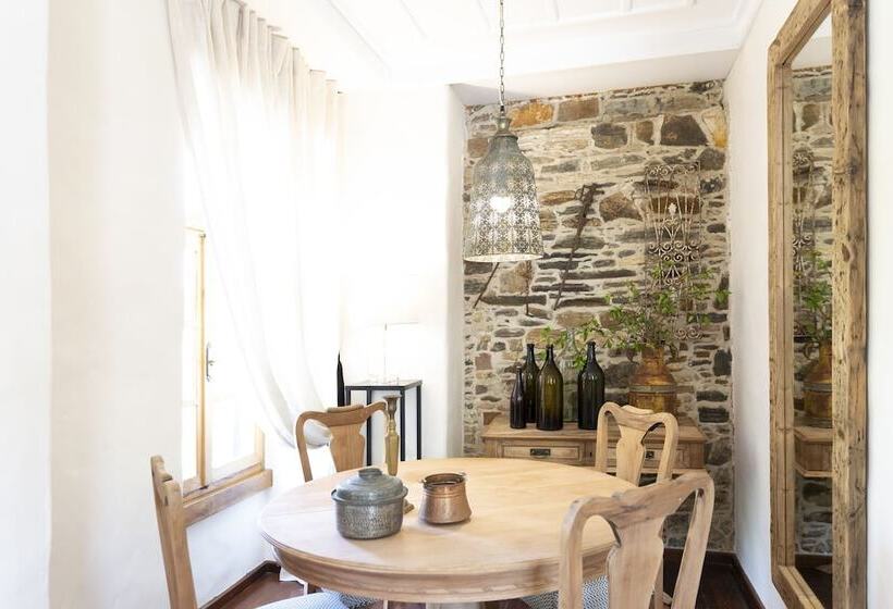 Villa Of The Old Olive Oil Factory