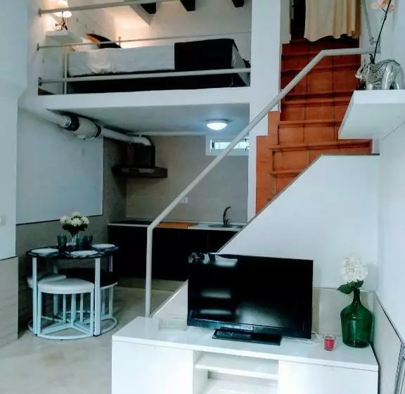 Wish Suite Barrio De Leon En Triana
